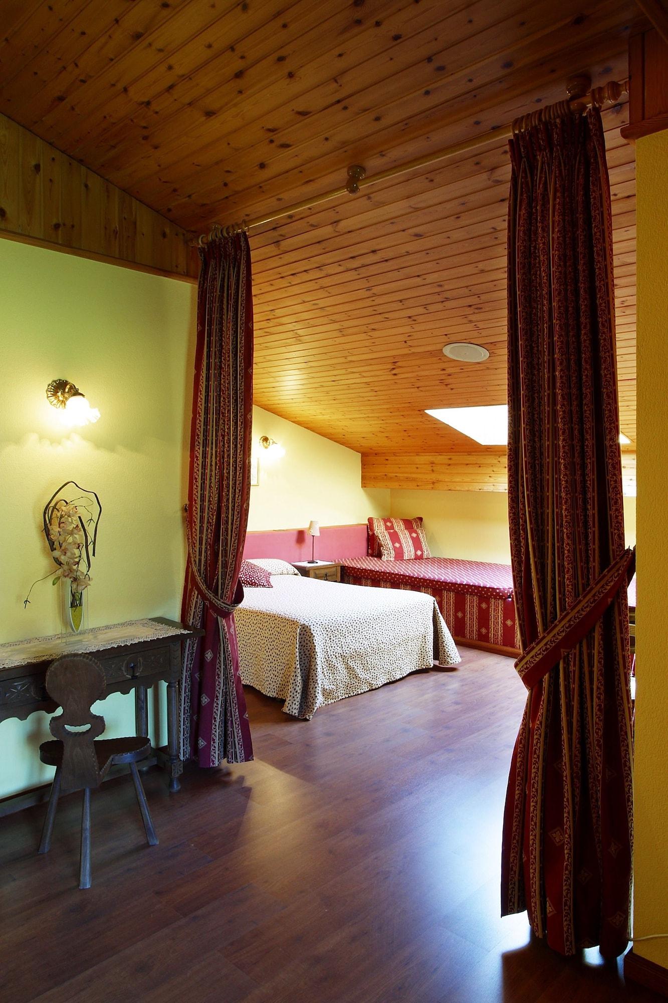 Hotel Marques De La Moral Naveces Eksteriør bilde
