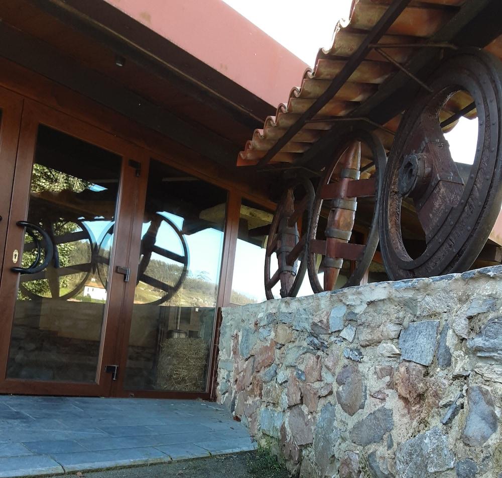 Hotel Marques De La Moral Naveces Eksteriør bilde